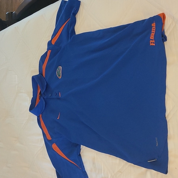 NIKE Fit Dry XL Men's Gator Shirt - Picture 11 of 11